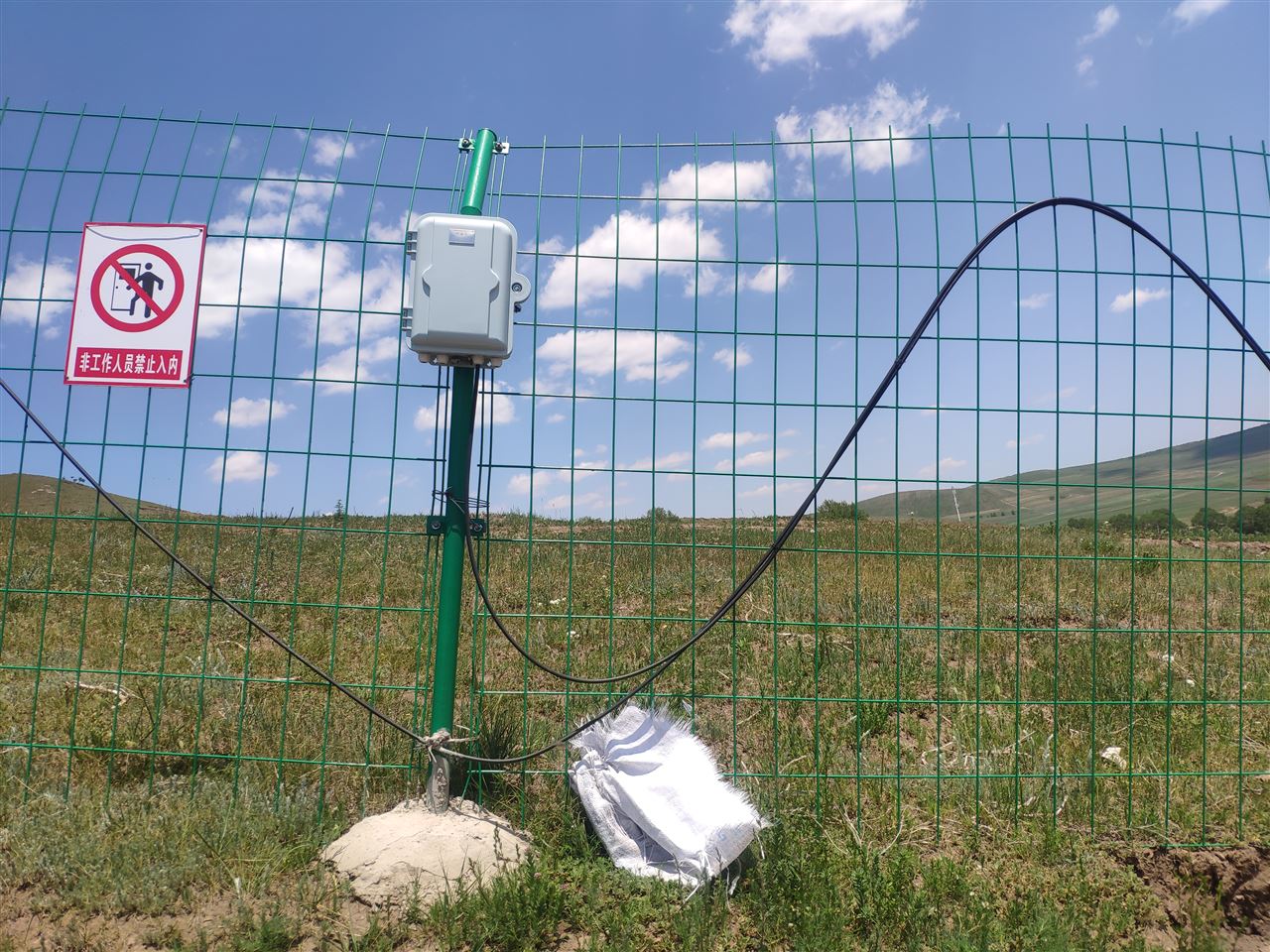 破局傳統安防痛點！分布式振動光纖，筑牢能源“生命線“智能防護